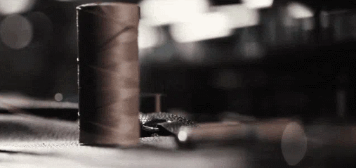 1744185571829035.gif